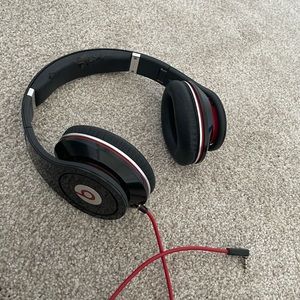 Beats by Dr Dre Cord Headphones